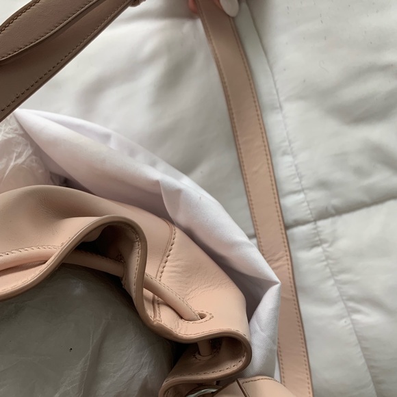 SOLD✔️FINAL SALE❗️Alexander Wang Bucket Bag - Picture 6 of 6